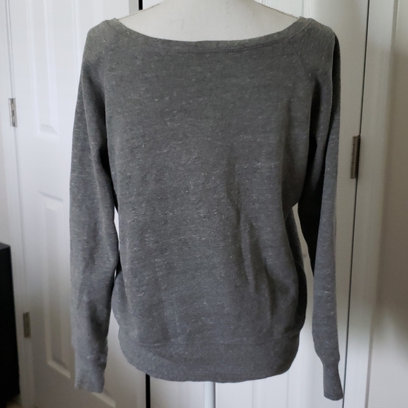 "Feyoncè" sweatshirt sz L - Picture 2 of 4